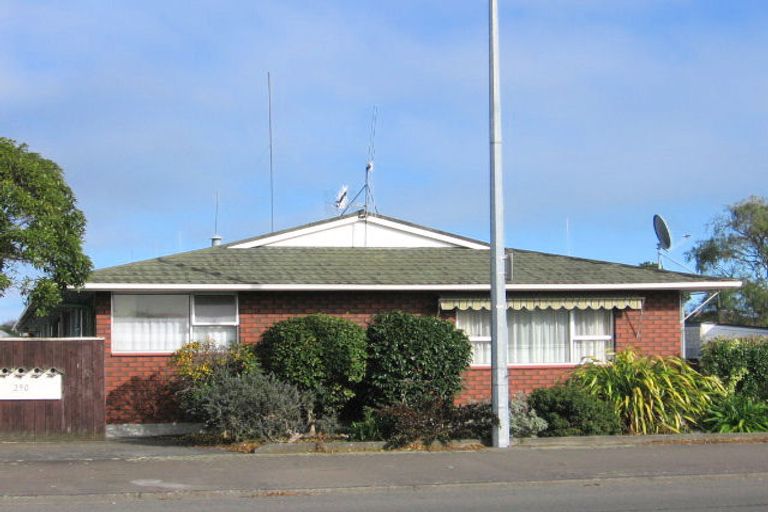 Photo of property in 1/290 Ruahine Street, Terrace End, Palmerston North, 4410