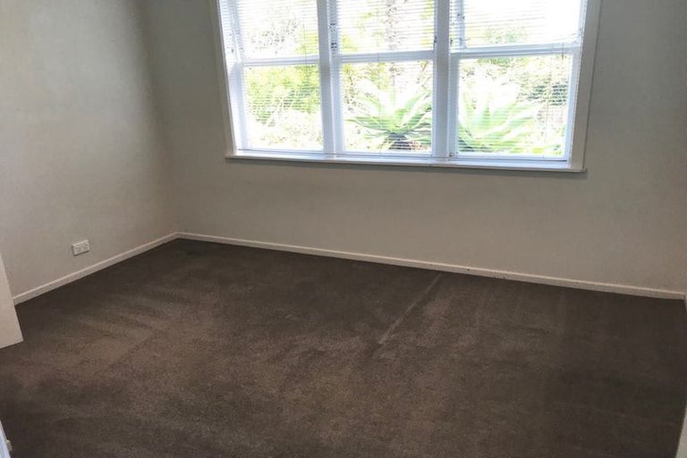 Photo of property in 185 Birkdale Road, Birkdale, Auckland, 0626