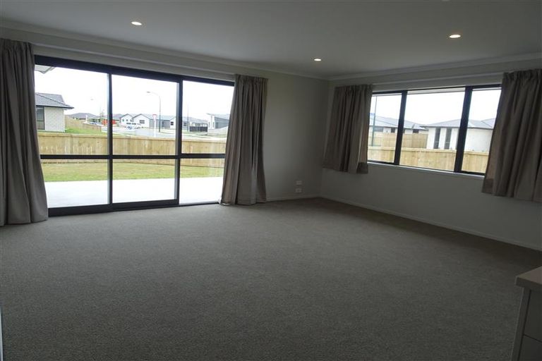 Photo of property in 6 Piata Street, Papamoa Beach, Papamoa, 3118