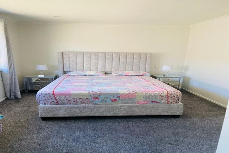 Photo of property in 10 Ivy Lane, Kelvin Grove, Palmerston North, 4414