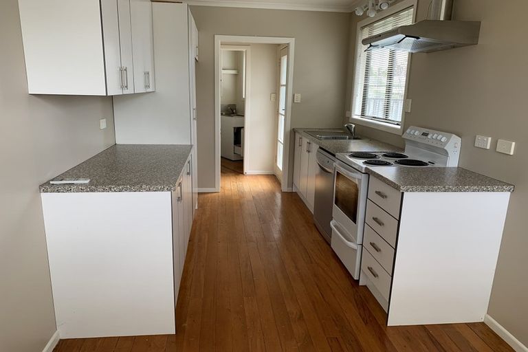 Photo of property in 3a Kelvin Road, Papakura, 2110