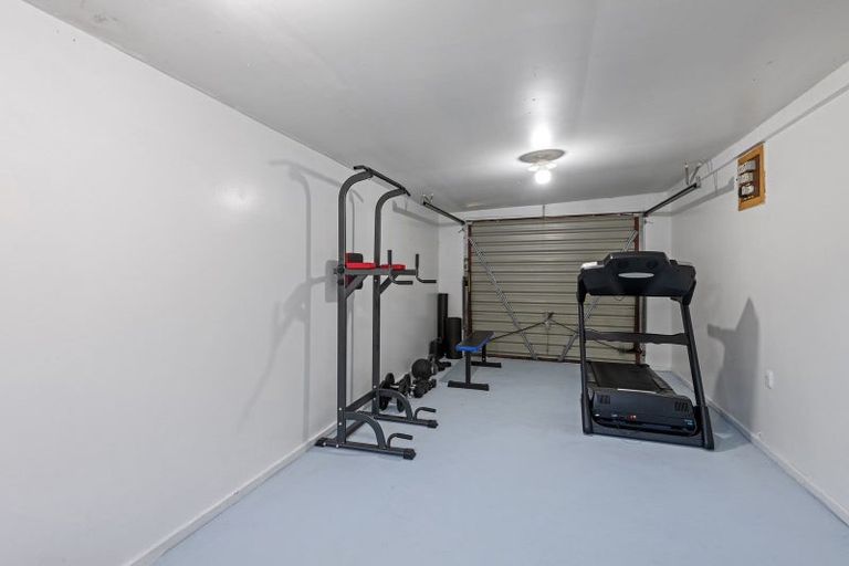 Photo of property in 33 Middleton Road, Upper Riccarton, Christchurch, 8041