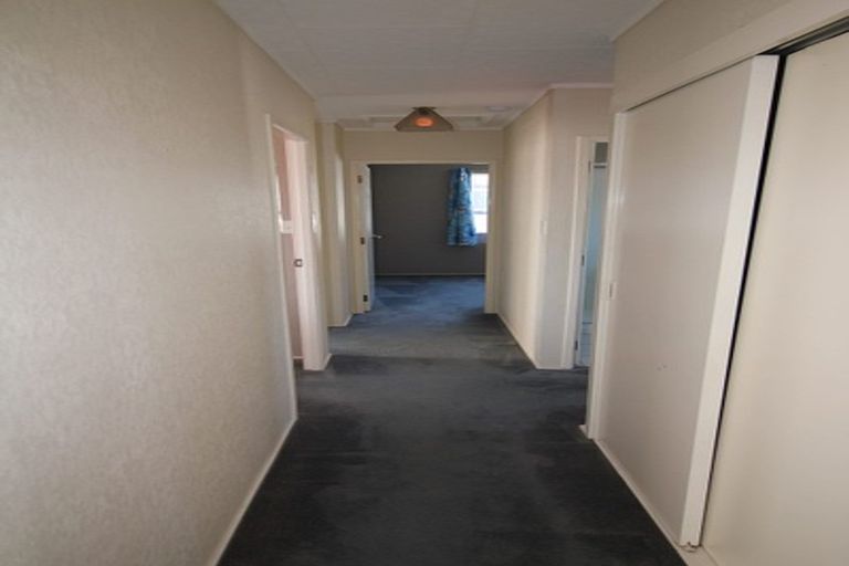 Photo of property in 48 Mercury Way, Whitby, Porirua, 5024