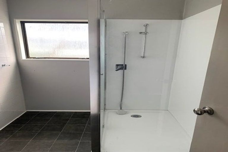 Photo of property in 16 Redwood Drive, Waipukurau, 4200