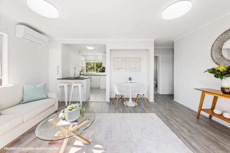 Photo of property in 10/41 Anzac Road, Browns Bay, Auckland, 0630