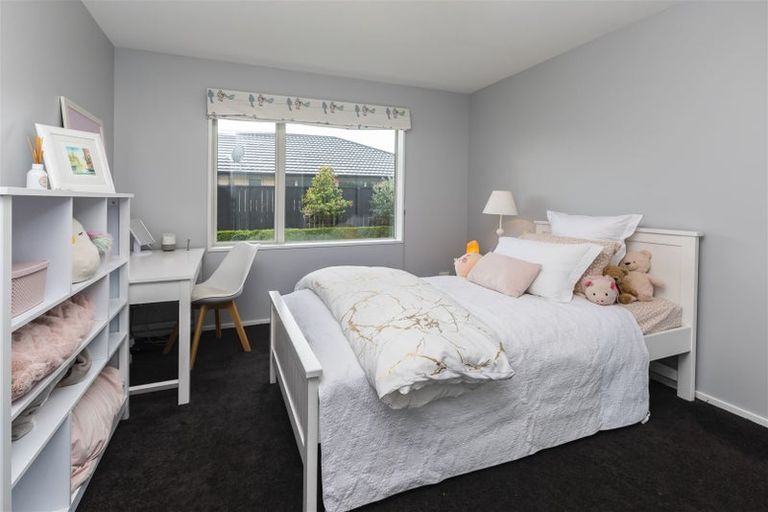 Photo of property in 22 Lindsay Drive, Prebbleton, 7604