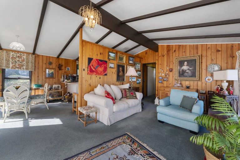 Photo of property in 48 Harvey Street, Waipahihi, Taupo, 3330