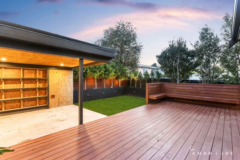 Photo of property in 234 Henderson Valley Road, Henderson, Auckland, 0612