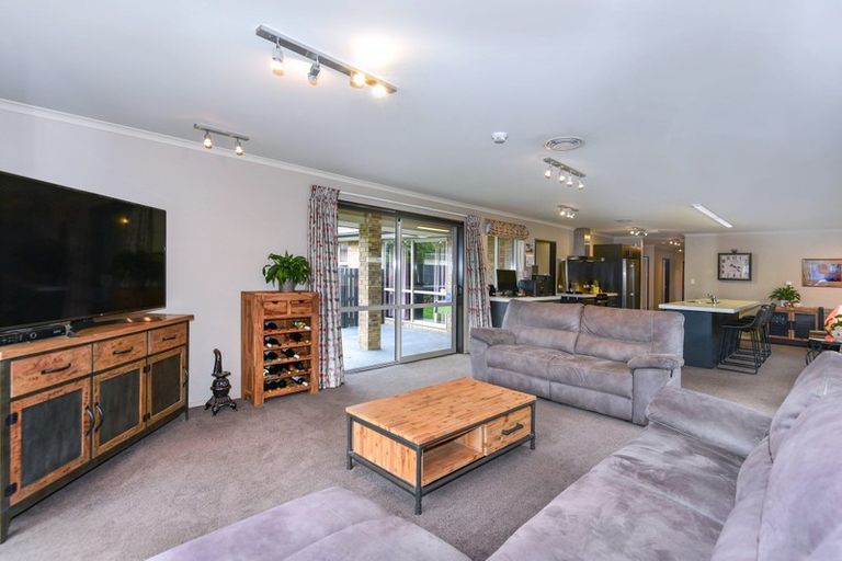 Photo of property in 33 Dryden Avenue, Rolleston, 7614