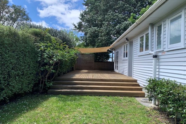 Photo of property in 1/14 Roberts Road, Te Atatu South, Auckland, 0610