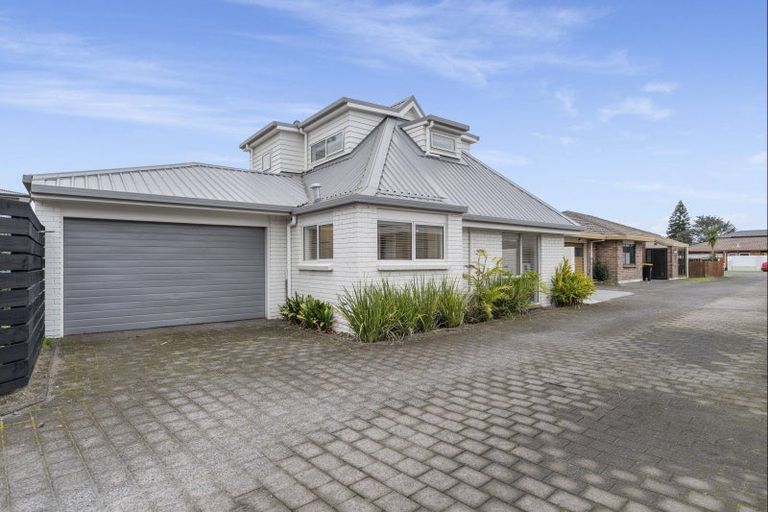 Photo of property in 2/8 Terrace Avenue, Mount Maunganui, 3116