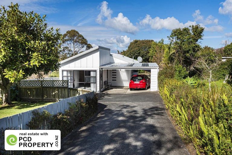 Photo of property in 6b Commins Road, Onerahi, Whangarei, 0110