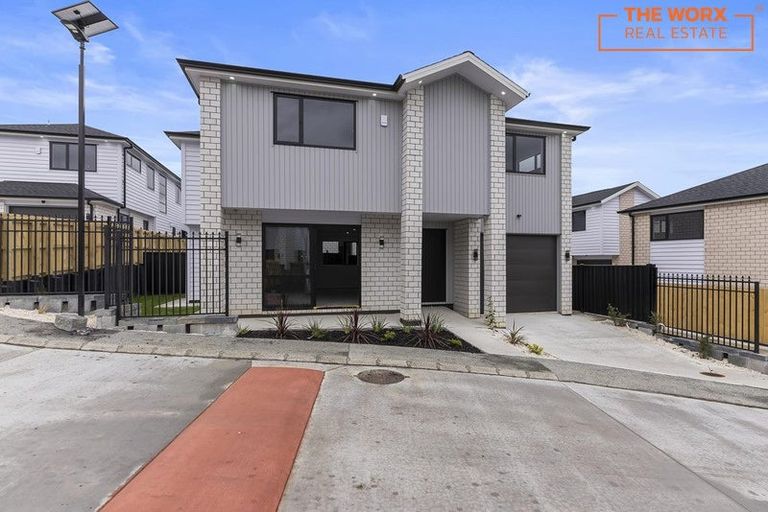 Photo of property in 35c Dreadon Road, Manurewa, Auckland, 2102