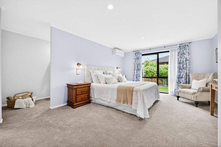 Photo of property in 27 Parlane Drive, Huapai, Kumeu, 0810