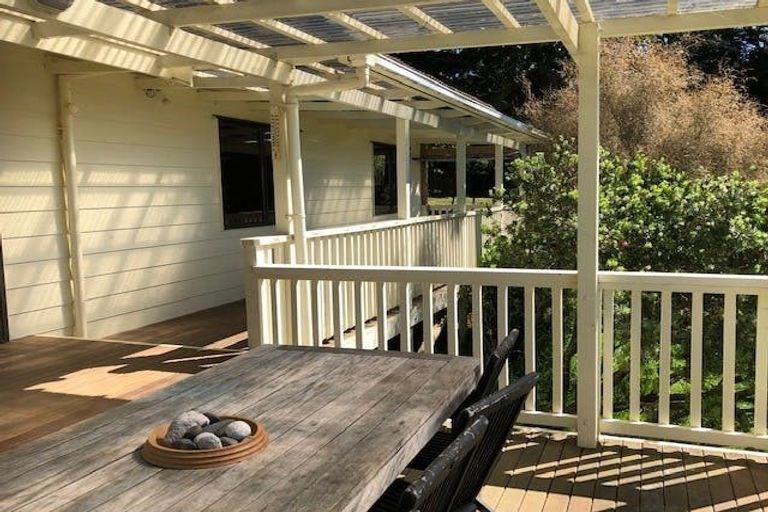 Photo of property in 20a Ostrich Farm Road, Pukekohe, 2676