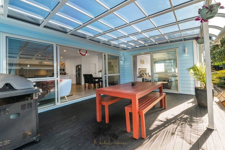 Photo of property in 123 Harbourside Drive, Karaka, Papakura, 2113