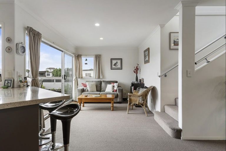 Photo of property in 100u3 Winifred Avenue, Whangamata, 3620