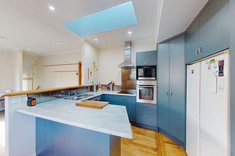 Photo of property in 1 Berkshire Avenue, Wilton, Wellington, 6012