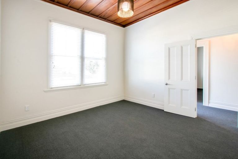 Photo of property in 74 Mcgrath Street, Napier South, Napier, 4110