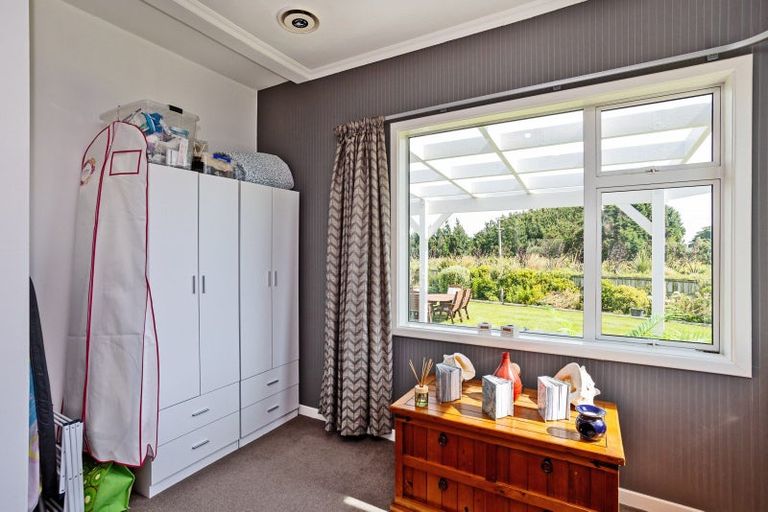 Photo of property in 2 Neva Street, Fortrose, Invercargill, 9875