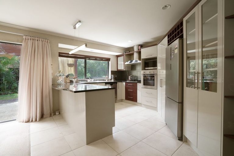 Photo of property in 8 Maybole Drive, Flat Bush, Auckland, 2016
