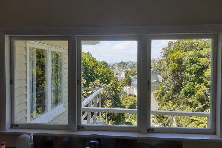 Photo of property in 64 Verviers Street, Karori, Wellington, 6012