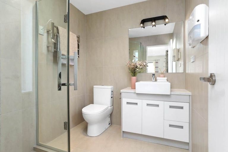 Photo of property in 17 Collier Drive, Flat Bush, Auckland, 2019