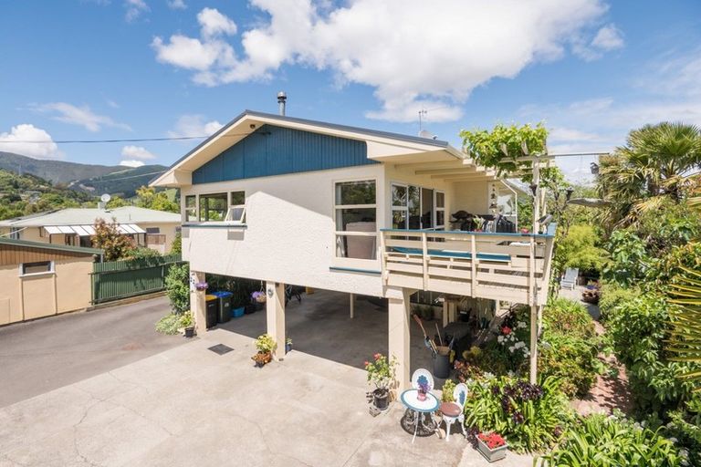 Photo of property in 22 Kaka Street, Stoke, Nelson, 7011