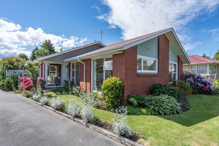 Photo of property in 30 Cullahill Street, Harewood, Christchurch, 8051