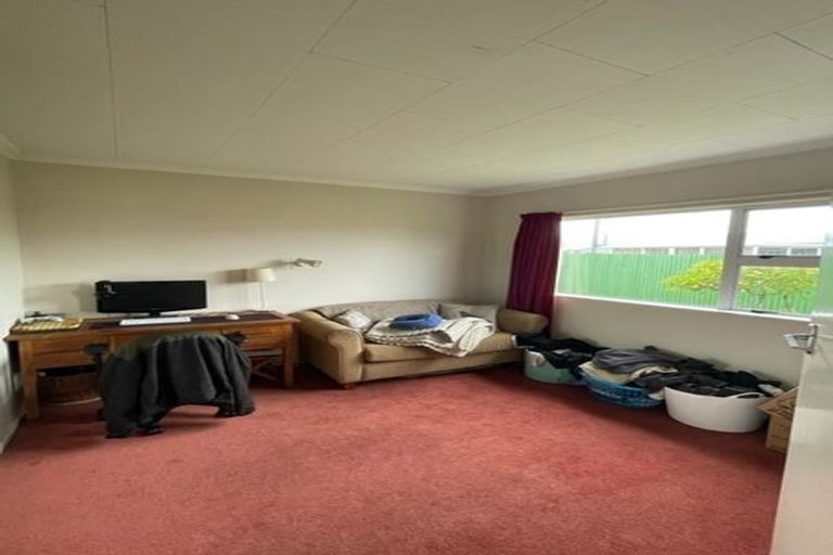 Photo of property in 48 Peel Street, Westport, 7825