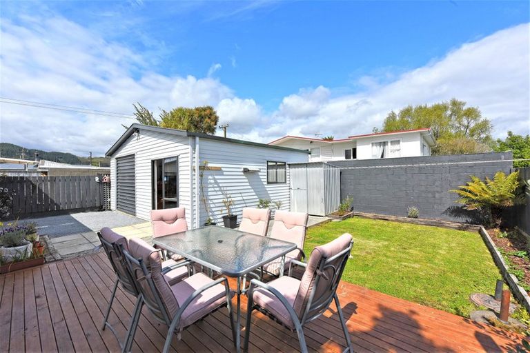 Photo of property in 28 Liverpool Street, Trentham, Upper Hutt, 5018