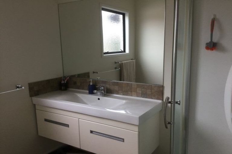 Photo of property in 12 Ferndown Close, Brookfield, Tauranga, 3110