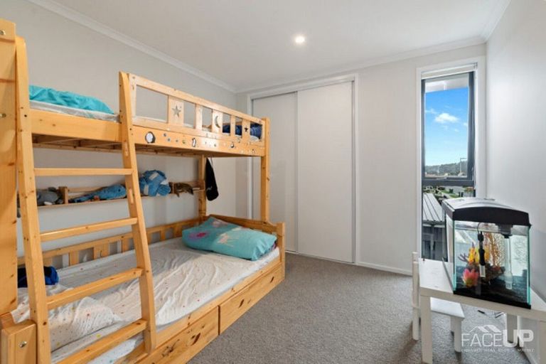 Photo of property in 14 Rangihina Road, Hobsonville, Auckland, 0616