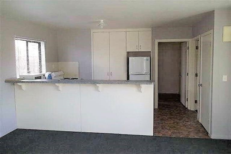 Photo of property in 3 Inverness Avenue, Hamilton East, Hamilton, 3216