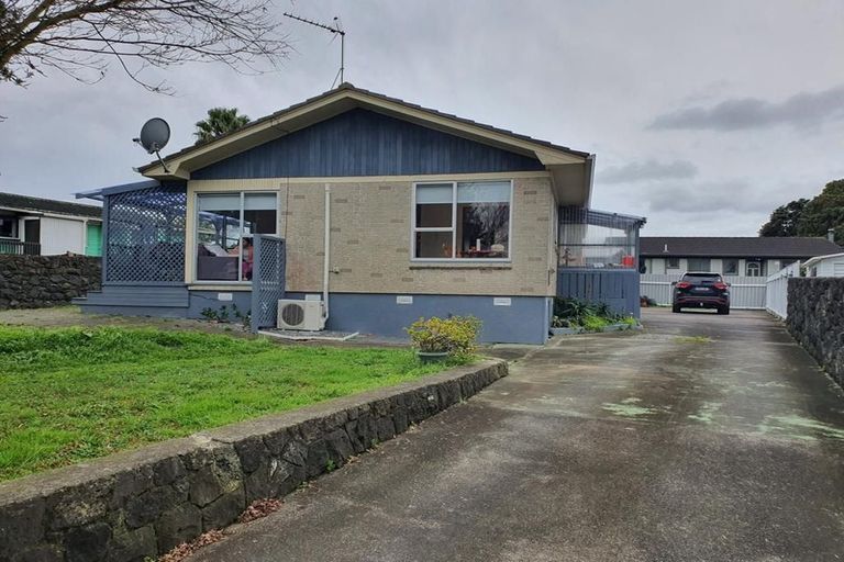 Photo of property in 23 Ferndown Avenue, Papatoetoe, Auckland, 2025