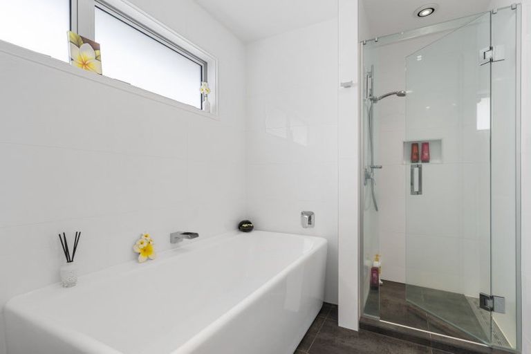 Photo of property in 140 Kiwi Road, Whangamata, 3620