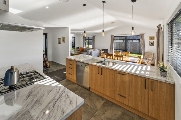 Photo of property in 8 Huntaway Close, Stoke, Nelson, 7011