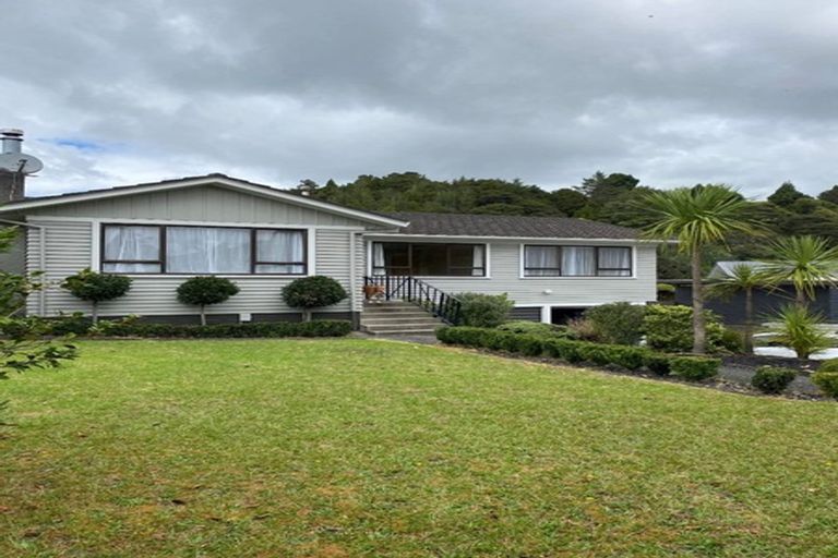 Photo of property in 13 Ranfurly Place, Te Kamo, Whangarei, 0112