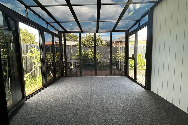Photo of property in 2 Edingale Court, Flat Bush, Auckland, 2019