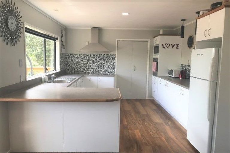 Photo of property in 12 Mamaku Rise, Welcome Bay, Tauranga, 3112