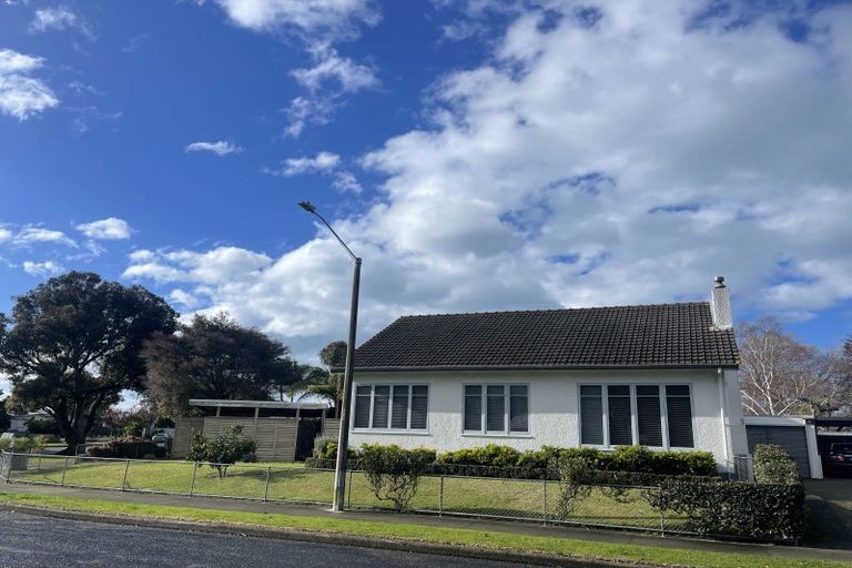 Photo of property in 20 Logan Avenue, Marewa, Napier, 4110
