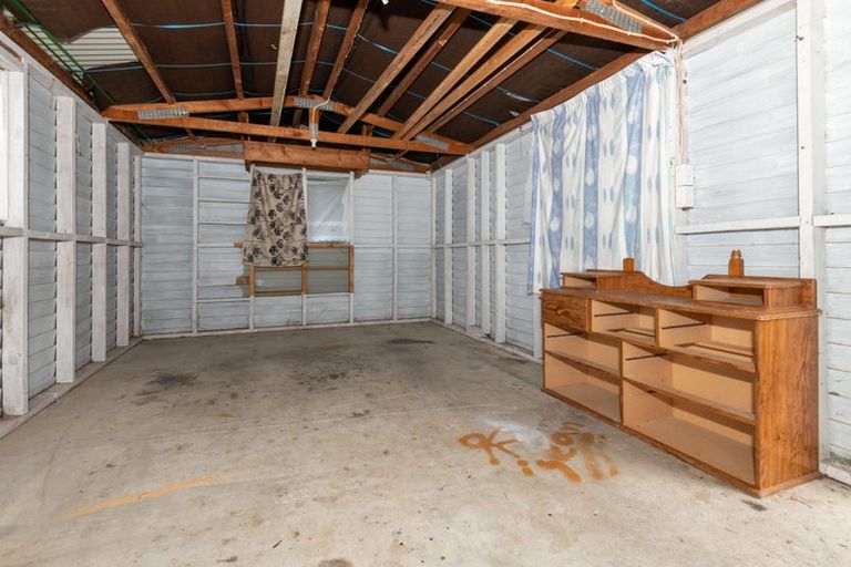 Photo of property in 313 Oxford Terrace, Avalon, Lower Hutt, 5011