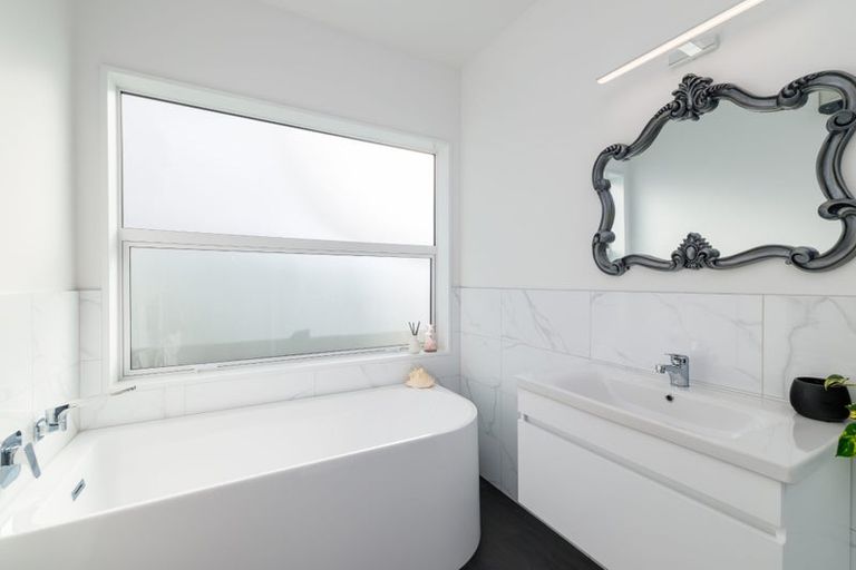 Photo of property in 16 Raptor Street, Rolleston, 7615