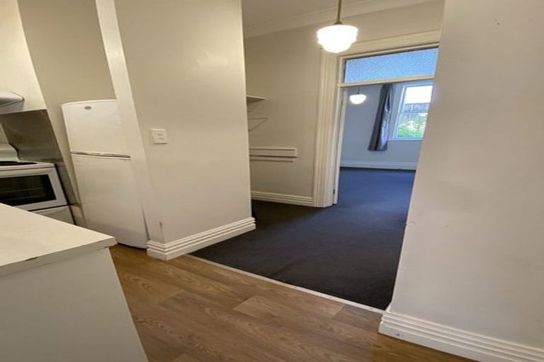 Photo of property in 3 Mckenzie Terrace, Te Aro, Wellington, 6011