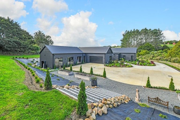 Photo of property in 98 Old Coach Way, Ramarama, Drury, 2579