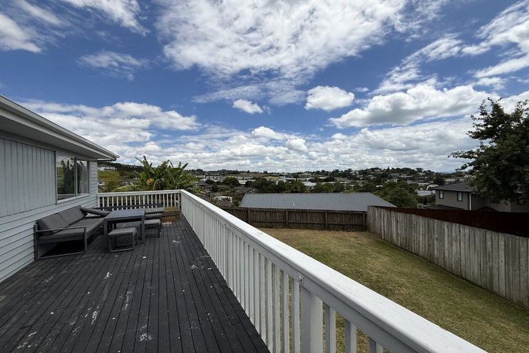 Photo of property in 8a Moera Place, Stanmore Bay, Whangaparaoa, 0932