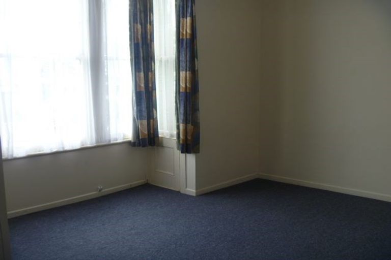 Photo of property in 14 Thompson Street, Mount Cook, Wellington, 6011