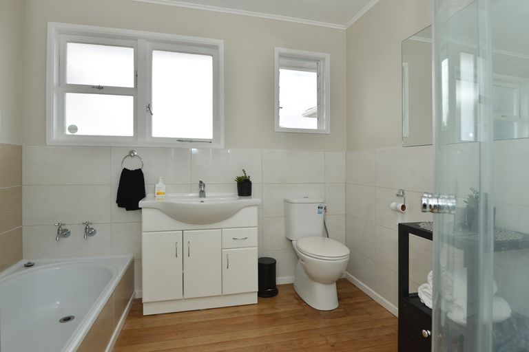 Photo of property in 34 Kohe Street, Parahaki, Whangarei, 0112