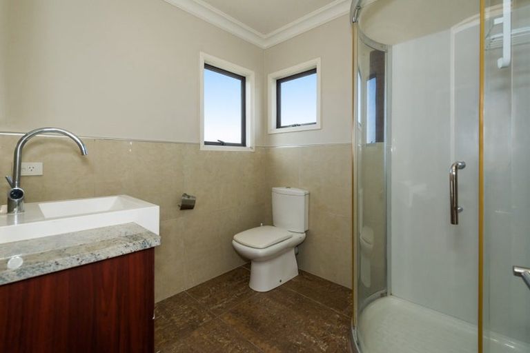Photo of property in 108a Nile Road, Milford, Auckland, 0620