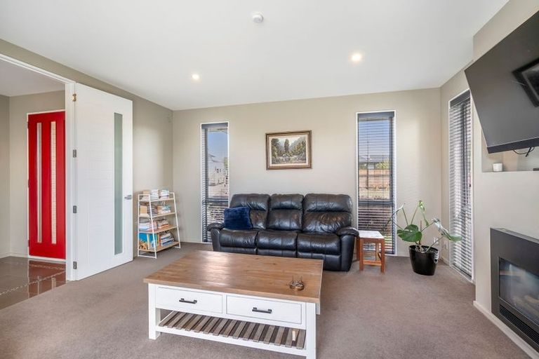 Photo of property in 10 Pahua Street, Pegasus, 7612